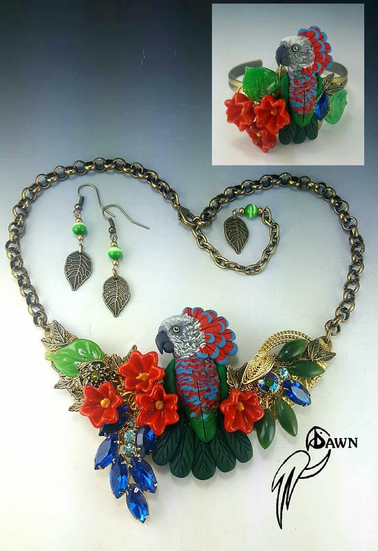 Hawk Head Parrot Special Necklace Set 13