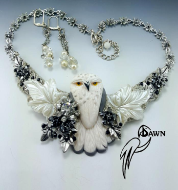 Snowy Owl Necklace Set